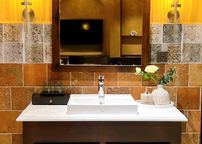 Villa Tonkin Villa, Sun Feria Bay *